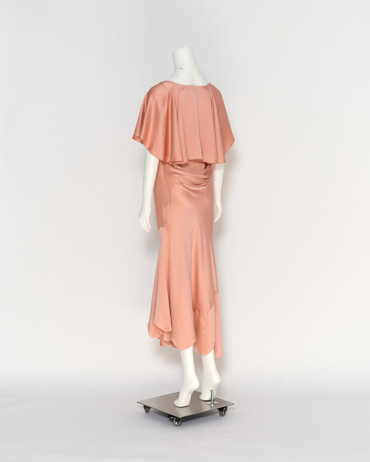 Alexander McQueen Spring/Summer 2004 "Deliverance" collection Peach Silk Corseted Bias-cut Evening Dress and Capelet