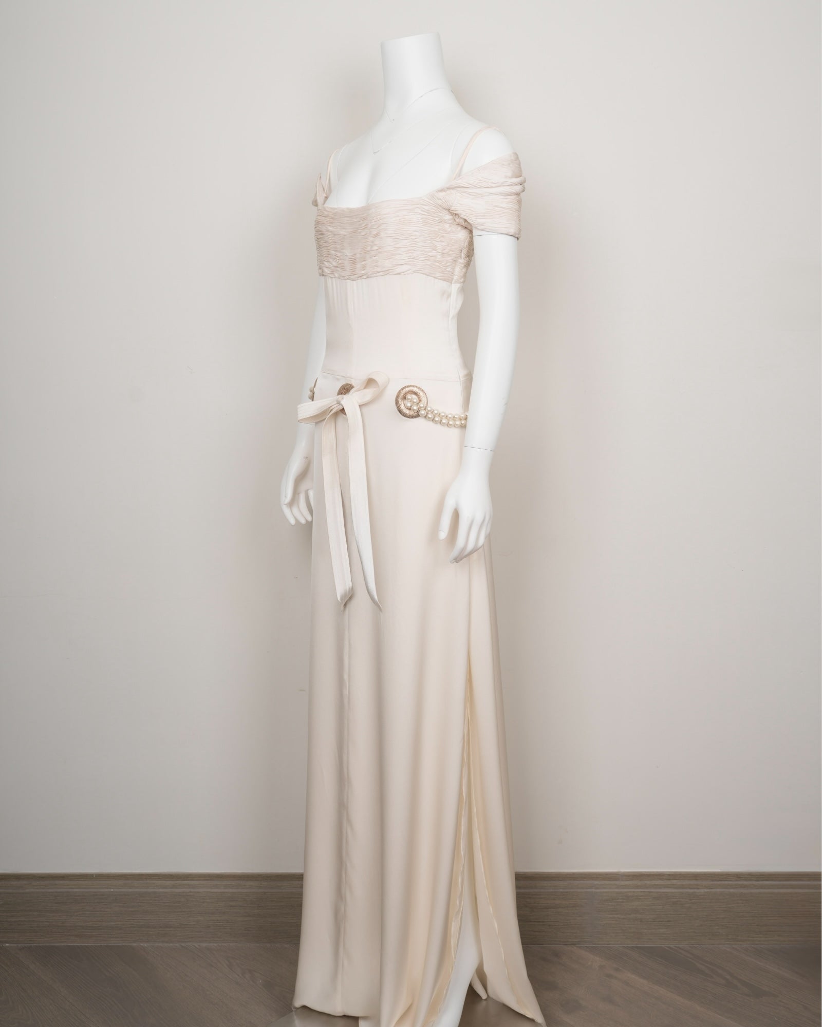 Preowned Valentino Spring 2005 Ivory Silk Gown with Pearl Belt