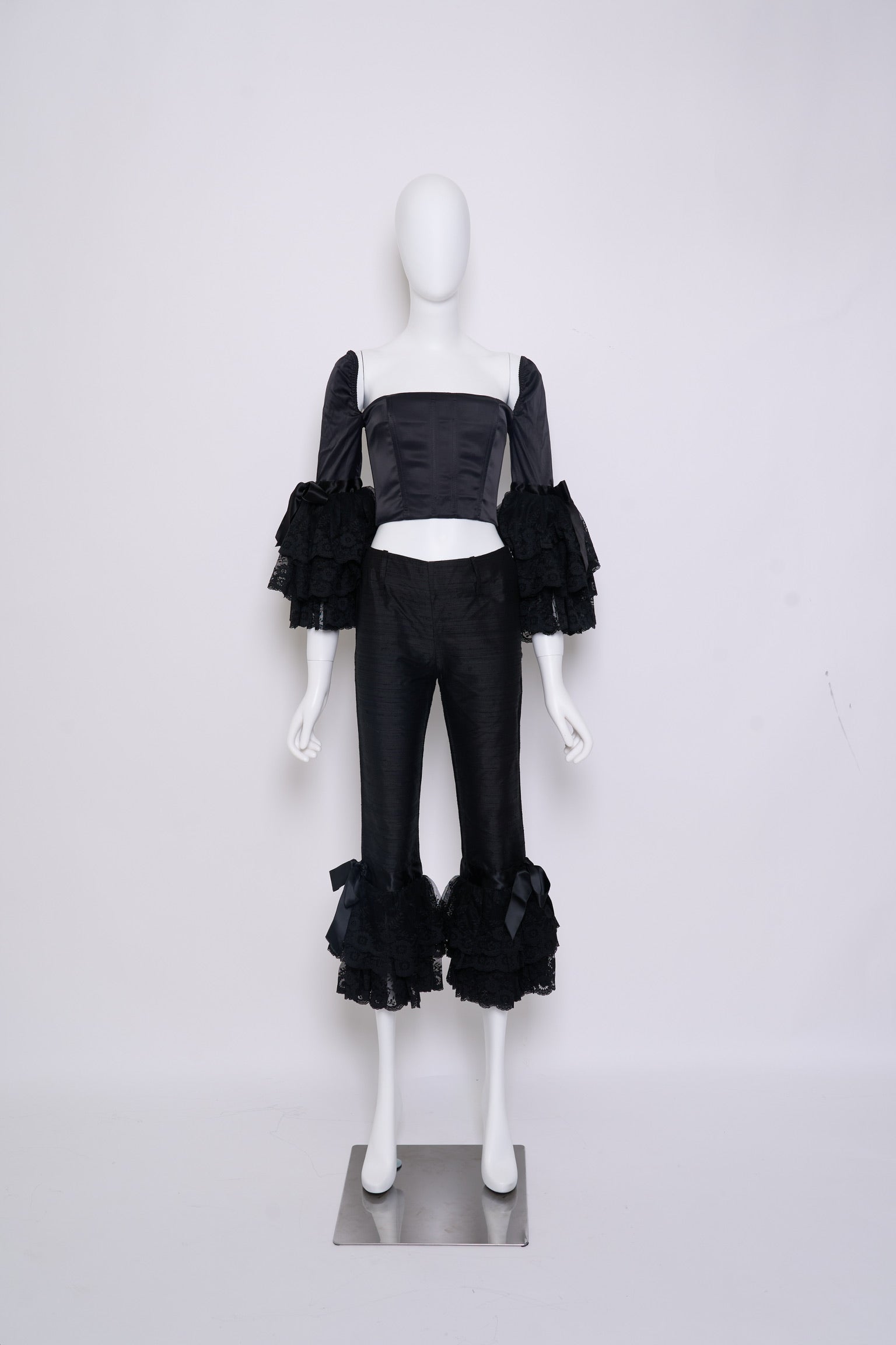 Preowned Dolce & Gabbana Spring 2000 Black Lace Corset Pants Set