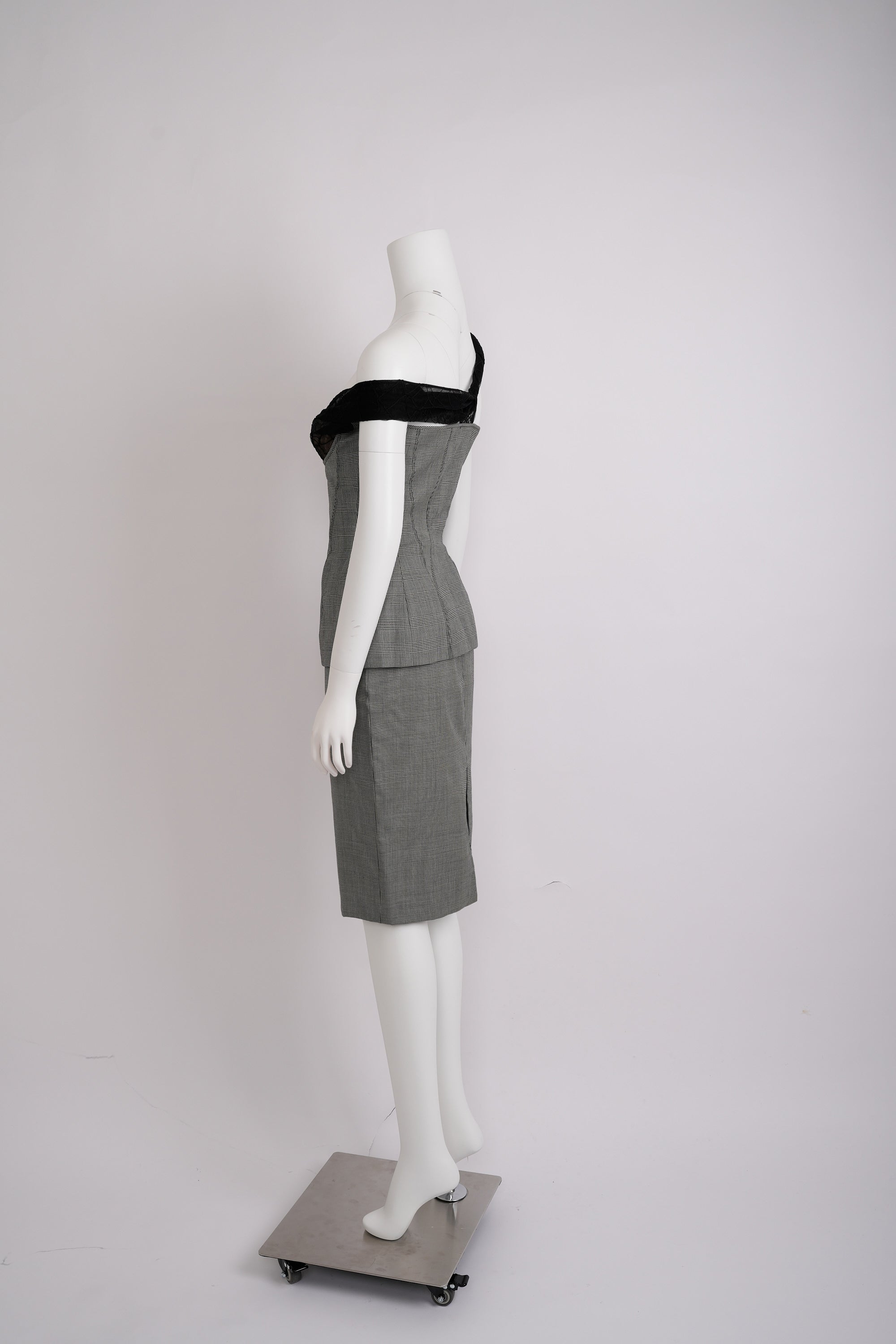 Vintage Gianni Versace 1998 Grey Mesh and Lace Top and Pencil Skirt Set - Pulled