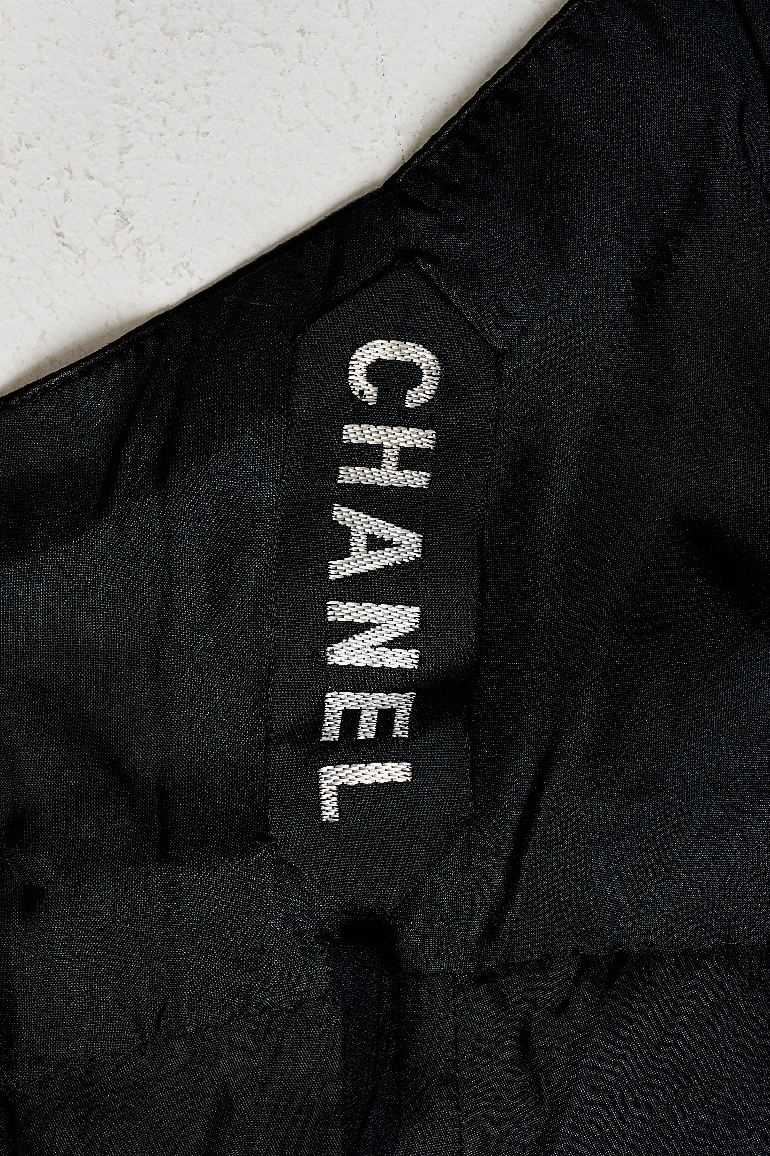 Vintage Chanel Haute Couture 1992 Gold Hardware Dress – Cafe