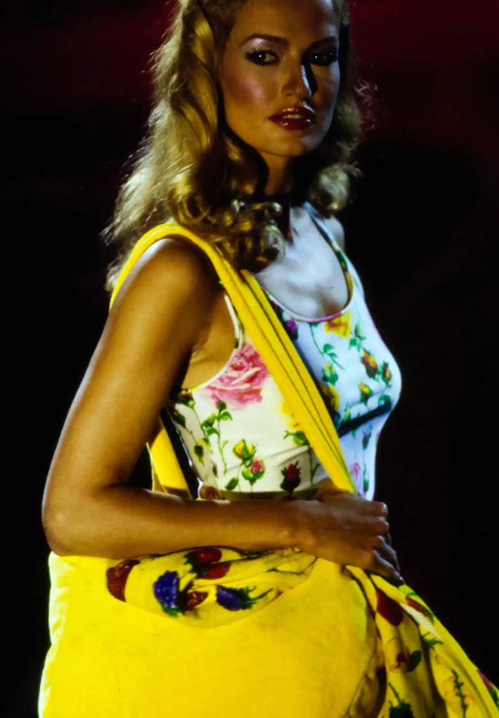 Vintage Gianni Versace Spring 1995 White Floral Rose Bodycon Runway Dress