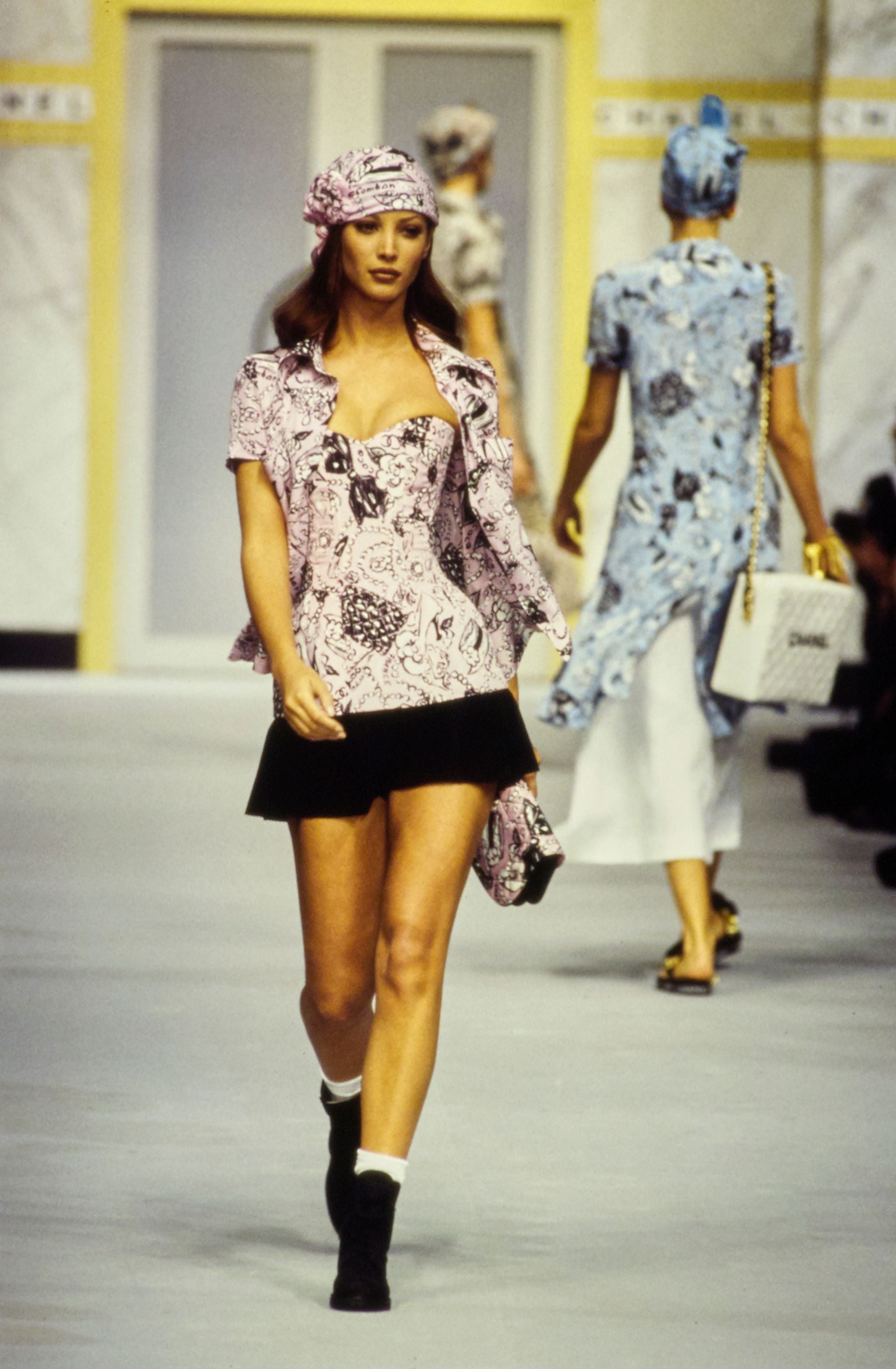 Chanel Spring/Summer 1993 Pink and Black Print Corset Top